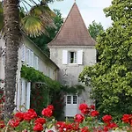 Chateau De Puyrigaud