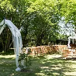 Chateau De Puyrigaud 4*
