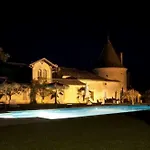 Nocleg ze śniadaniem Chateau De Puyrigaud 4*