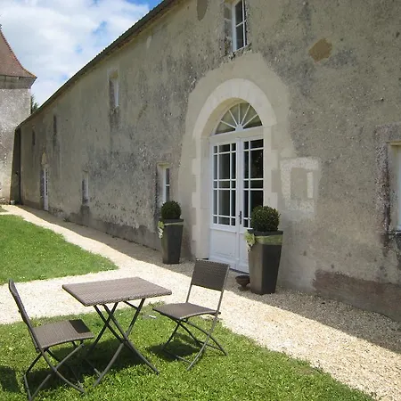 Chateau De Puyrigaud Nocleg ze śniadaniem 4*