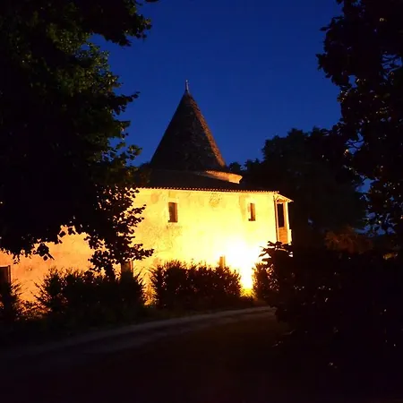 Chateau De Puyrigaud Nocleg ze śniadaniem
