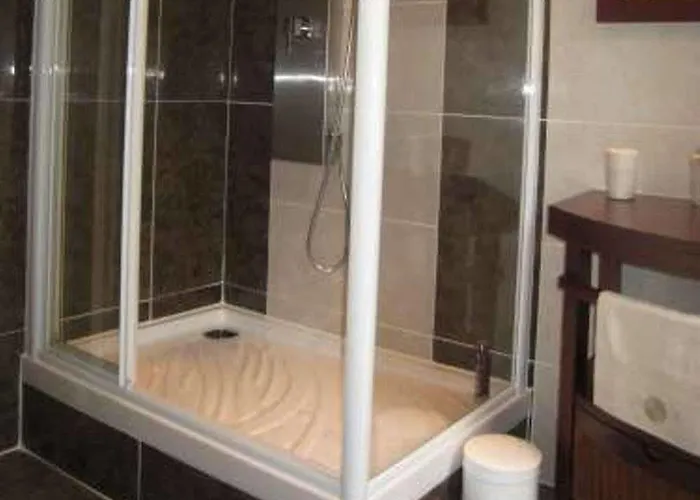 Chateau De Puyrigaud Bed & Breakfast 4*