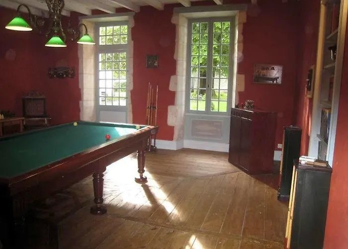 Chateau De Puyrigaud 4*